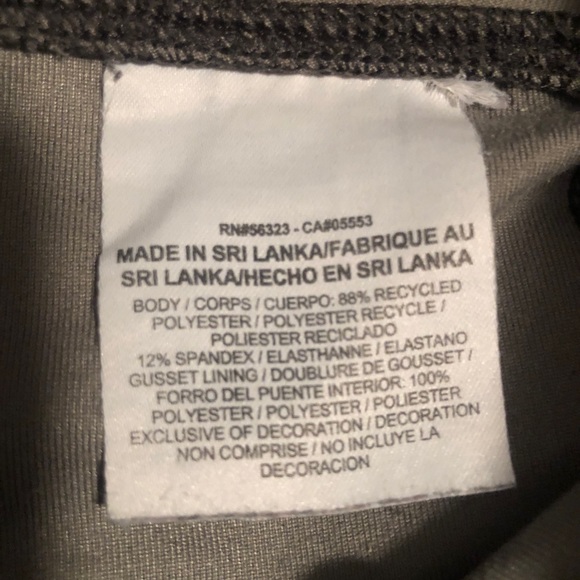 Nike Cropped Leggings - Picture 5 of 7